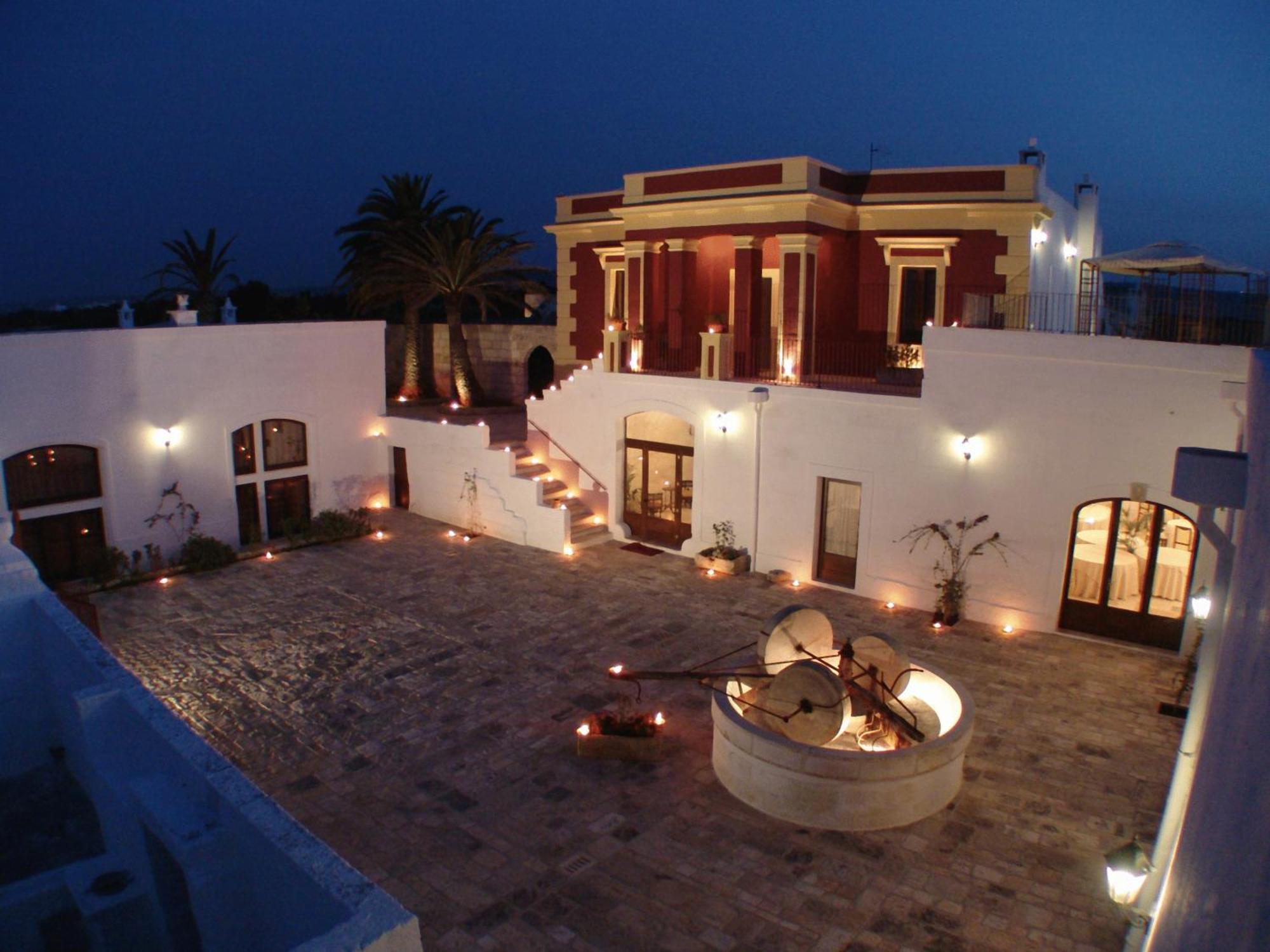 Hotel Masseria Fortificata Donnaloia Monopoli Exterior foto